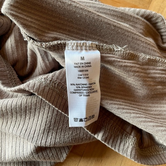 Dynamite Taupe Ribbed High-Neck Dress - Picture 13 of 14